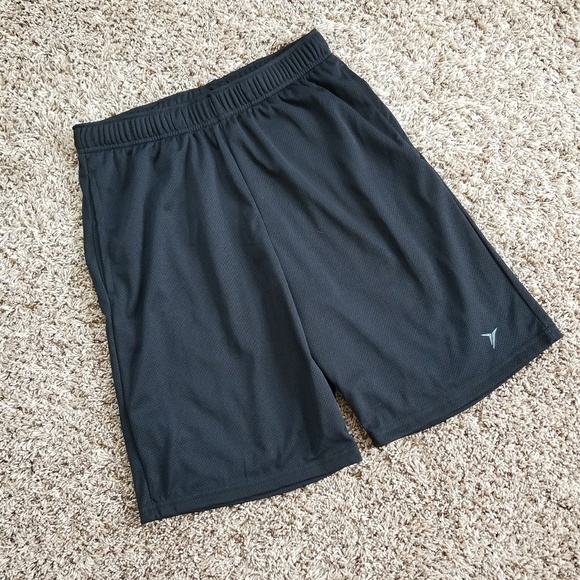 old navy go dry shorts